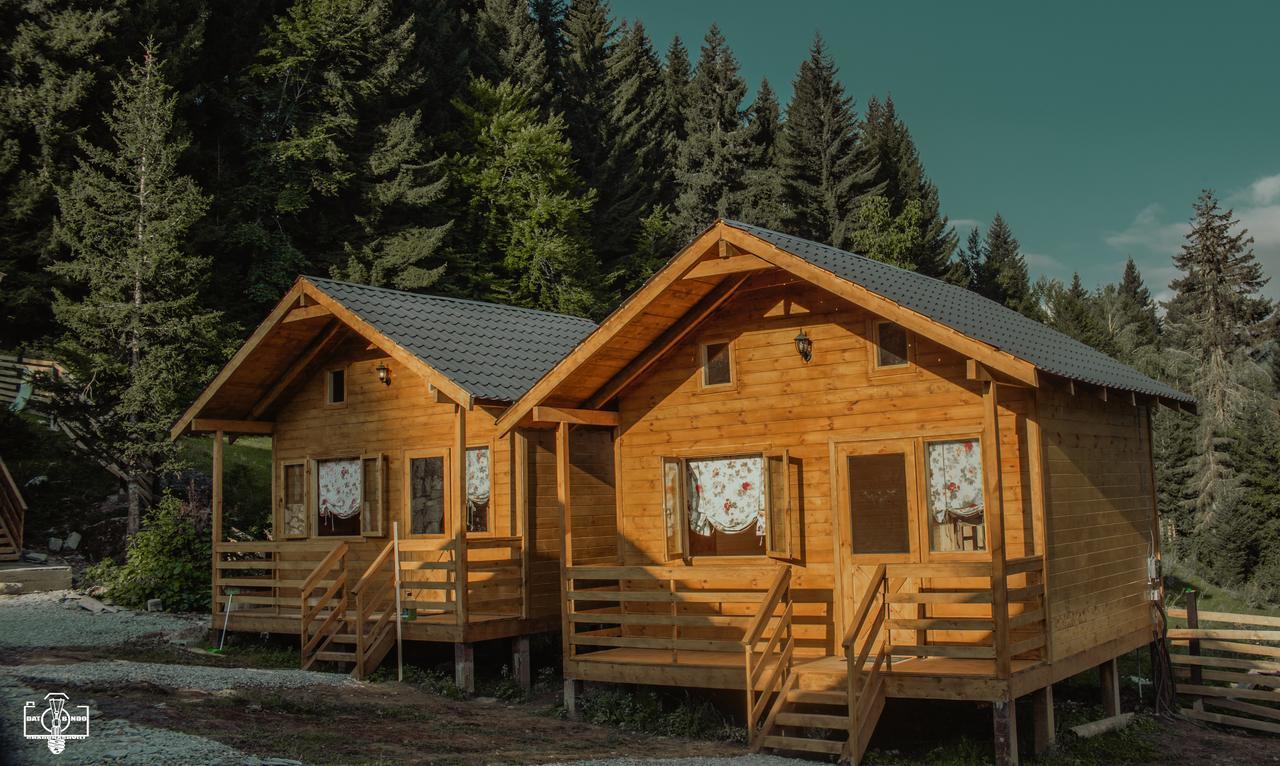 מסטיה Mountain Cabins מראה חיצוני תמונה