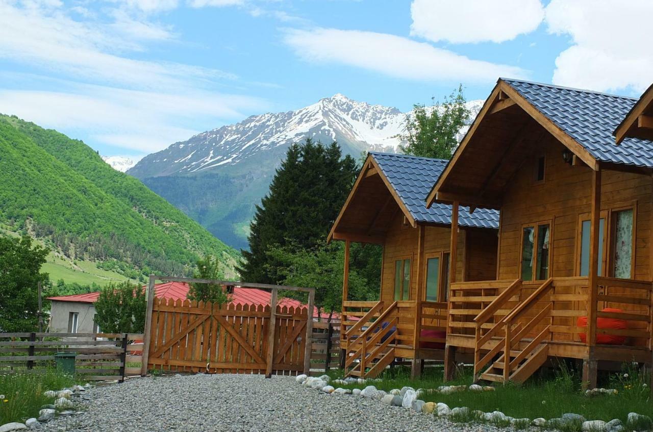 מסטיה Mountain Cabins מראה חיצוני תמונה